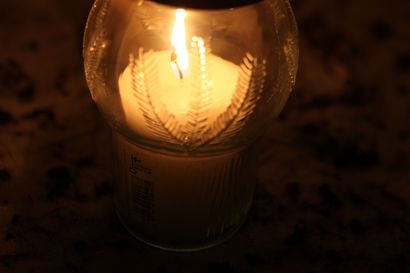Pyhäinpäivänä syttyvät kynttilät rakkaiden muistolle – kaikissa Siikajokivarren kirkoissa tänään iltapäivällä tai illalla jumalanpalvelus