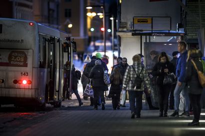 Oulun joukkoliikenne pärjäsi tänä vuonna odotettua paremmin koronasta huolimatta