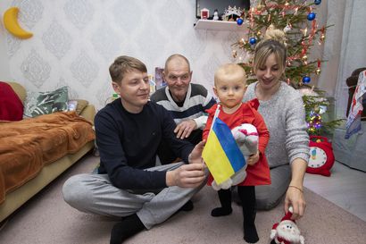 Ukrainalaisessa Volykin perheessä joulua vietetään useaan kertaan – Lumijoella he aikovat kokeilla myös suomalaisia jouluperinteitä