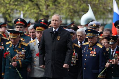 Raskaat tappiot sodassa tuntuivat Putinin puheessa, sanaa Ukraina hän ei edes maininnut