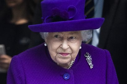 Brittihovi: Kuningatar Elisabet lepää ainakin seuraavat kaksi viikkoa