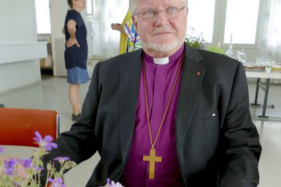 Piispa Samuel Salmi kertoo jäävänsä eläkkeelle – piispanvaali loppukesästä