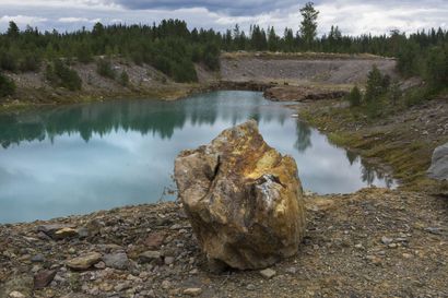 Kuusamolaiset kysyvät poliitikoilta kaivoslaista–Kaivosyhtiöt ovat etsineet malmia Pohjois-Kuusamosta jo vuosikymmeniä