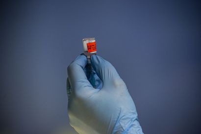 Hyvinvointikuntayhtymän rokotuslinjalle soittaneilta pyydetään kärsivällisyyttä – tiistaiaamuna ilmennyttä teknistä vikaa korjataan