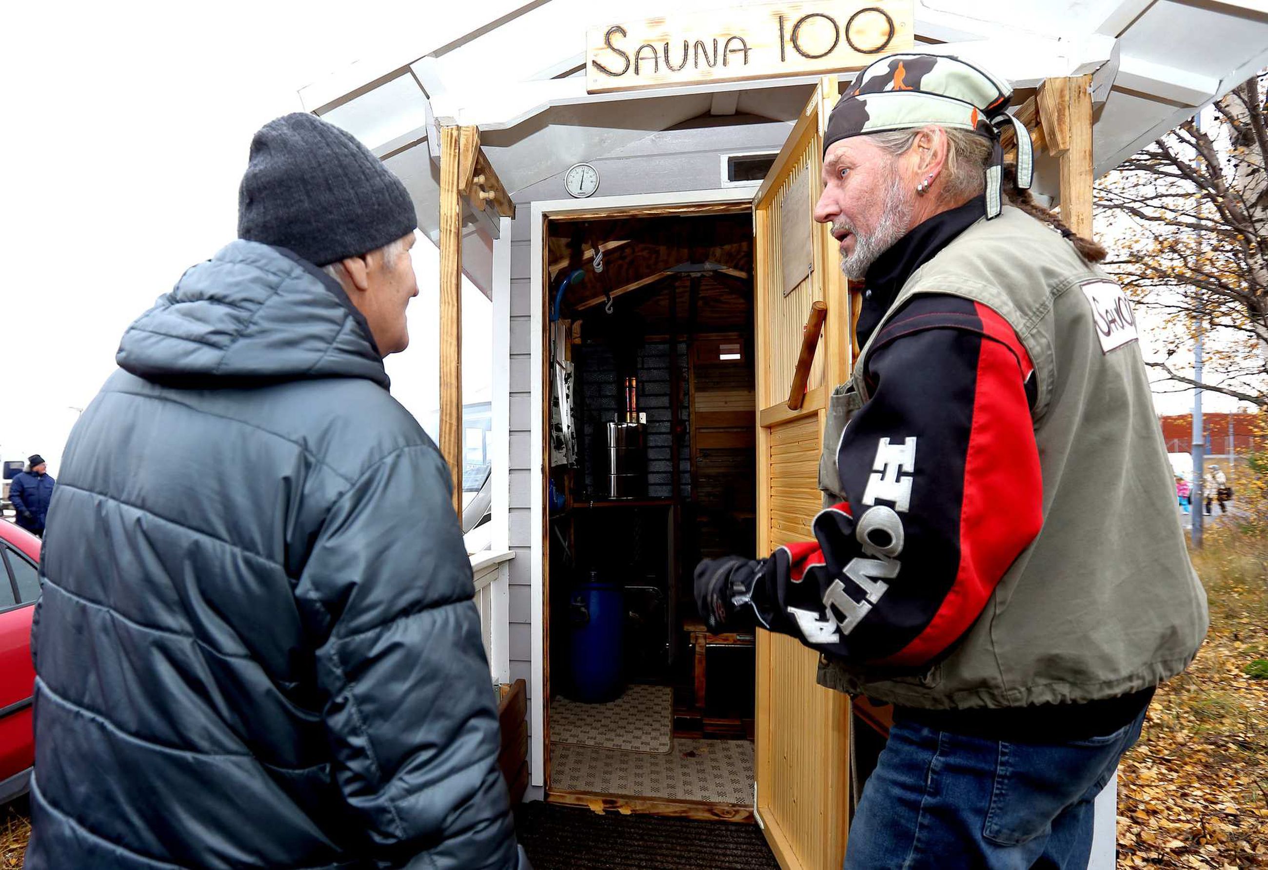 Sauna mahtuu peräkärryyn ja sen voi ottaa mukaan | Raahen Seutu