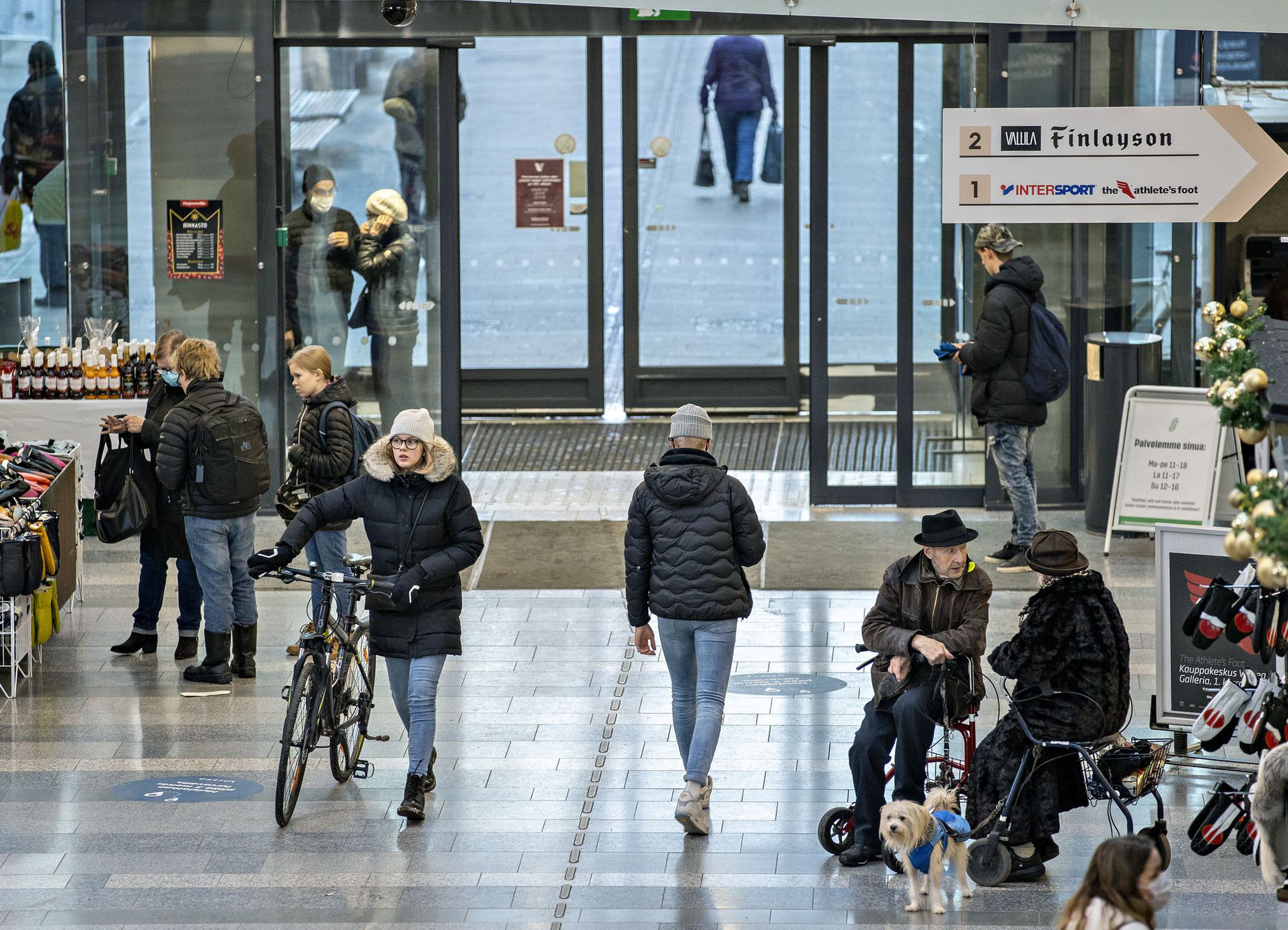 Oulun uudet koronatoimet vähentävät oleskelua niin kauppakeskuksissa kuin  kirjastoissa – Valkeaan tuli oleskelukielto, mutta joulutorin järjestämistä  korona ei ainakaan toistaiseksi estä | Kaleva