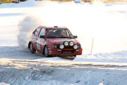 Historic Rally Trophy-sarjapisteissä tyrnäväläinen Toni Kemppainen on ainoa kuljettaja maksimipistein – Lahdesta kansainvälisen kilpailun luokkavoitto