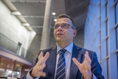 Oulun osaaminen teki vaikutuksen Petteri Orpoon – kokoomuksen puheenjohtaja pitää pohjoisen tuulivoimabuumia hyvänä ja luottaa suomalaiseen metsänhoitoon