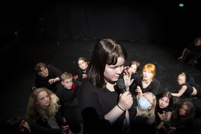 Kiinnostaako päästä jo nuorena teatteriin touhuamaan? – Oulun teatteri hakee juuri nyt uusia jäseniä
