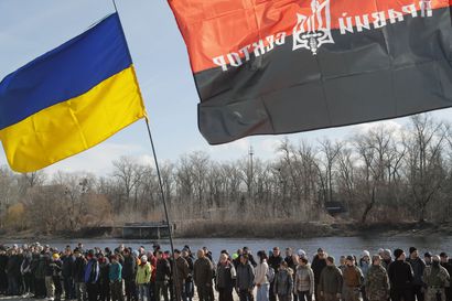 Ukrainan parlamentti hyväksyi julistuksen poikkeustilasta – voimassa kaikkialla lukuun ottamatta separatistialueita