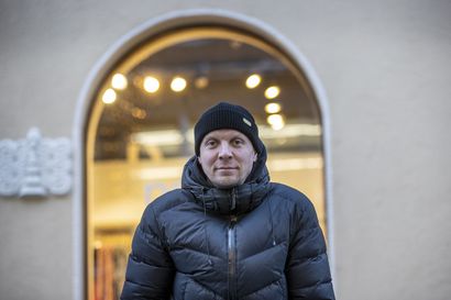Juho Meriläinen oli AC Oulun johtajana kuin yhden miehen toimisto, joka ei uskonut varoituksia työuupumuksesta – Sairauslomallakin hänellä tuli toimeton olo ja huono omatunto