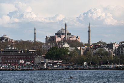 Turkin presidentti haluaa muuttaa Hagia Sofian takaisin moskeijaksi – rakennus toimi kirkkona 900 vuotta ennen ottomaanien valloitusta