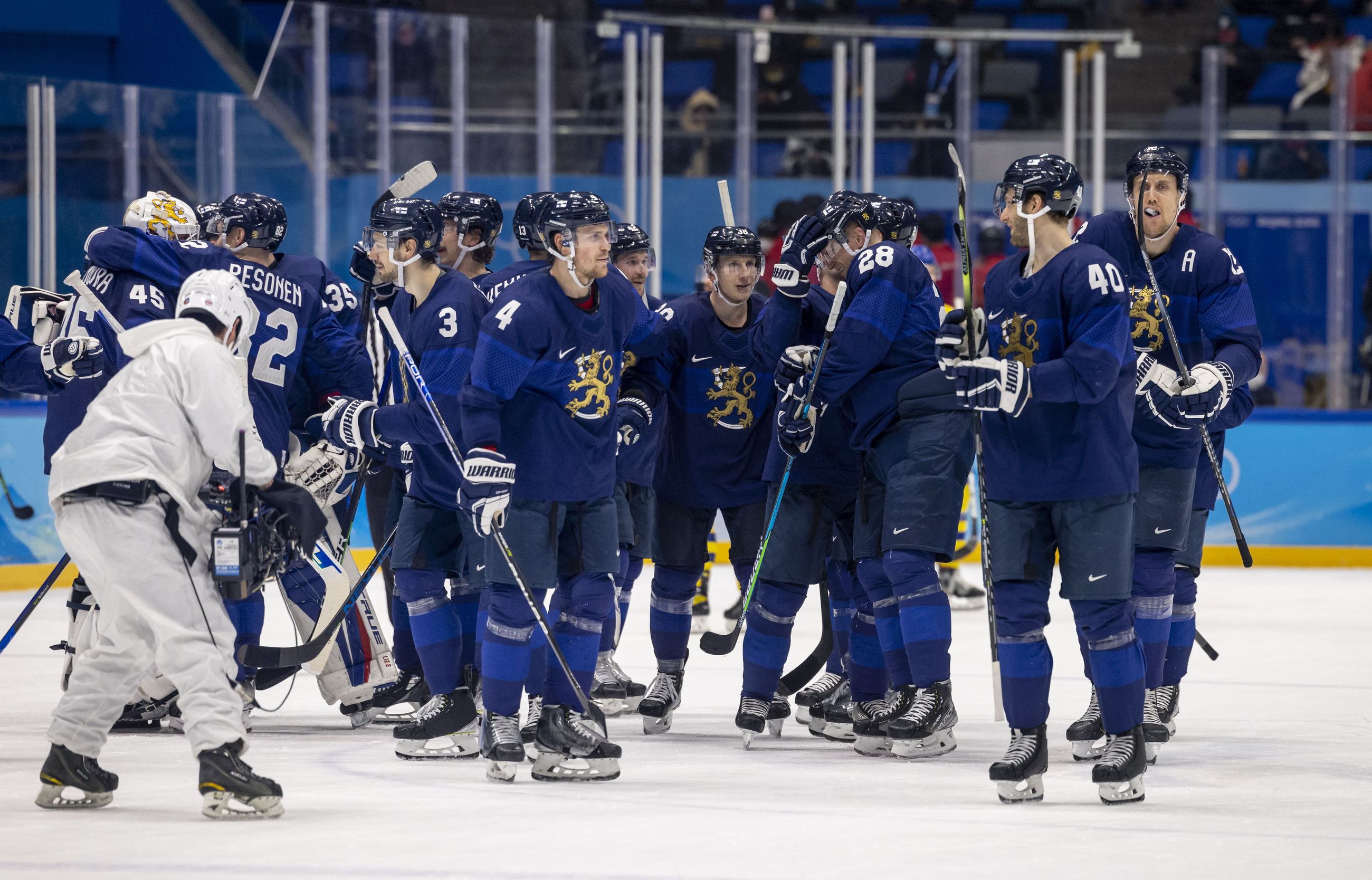 Leijonat vakuuttavalla tavalla olympiavälieriin, Sveitsi meni nurin 5–1 –  perjantaina vastassa Slovakia | Kaleva