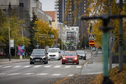 Oulun keskustaan pääsee autolla jatkossakin, vaikka moni autoliikenteen pääkaduista voi kokea melko myllerryksen