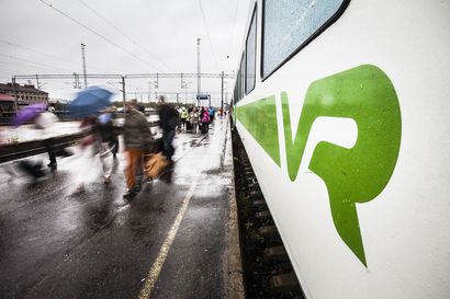 Intercity 413 Oulusta Rovaniemelle myöhästyi epäillyn henkilövahingon vuoksi – Viranomaiset: etsinnöissä ei löytynyt mitään, juna jatkoi matkaansa