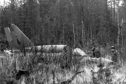 Aave-MiG laskeutui siististi korpeen – ilman ohjaajaa sata kilometriä lentäneen koneen hylky löytyi viimein Kainuusta.