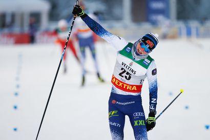 Pakkanen teki miesten hiihtokilpailusta farssin, Remi Lindholm murtautui maailmancupin tasolle – "Kehitystä on tullut"
