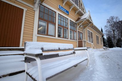 Kaupunginjohtaja junailee kiskoyhteyttä valtakunnallisessa liikennetyöryhmässä: "Kahden vuoden päästä Raahen ja Oulun välillä voisi olla jo henkilöliikennettä"