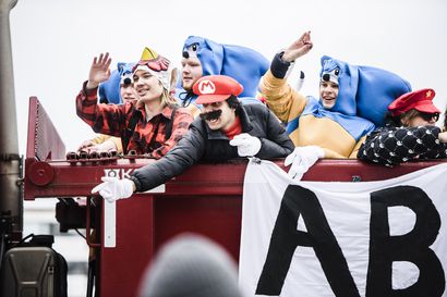 Rovaniemi siirsi penkkarit ja vanhojen tanssit huhtikuulle – "Haluamme turvata ylioppilaskirjoitukset"