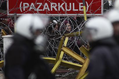 Yhteenotto Turkin ja Kreikan rajalla voi heijastua myös Suomeen – Rajavartiolaitos pitää vuoden 2015 kaltaisen pakolaiskriisin toistumista epätodennäköisenä