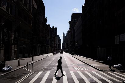Kuoleman hiljainen kaupunki – New Yorkissa rekkoihin työnnetään kuolleita, liikkeet ovat kiinni ja lääkärit ihmettelevät tilannetta