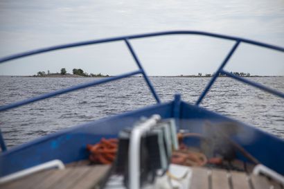 Pelastusliivit estäisivät lähes aina veneestä pudonneen hukkumiselta – poliisi valvoo kesän veneilyä