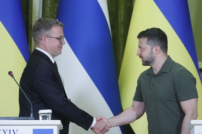 Pääministeri Orpo on vierailulla Ukrainassa – lupasi Zelenskyille Suomelta uuden sotilasapupaketin