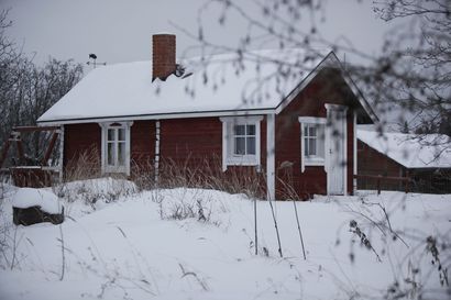 Lämpötiloja on varaa laskea asunnoissa – monilla mökeillä peruslämpö syö rahaa talvella turhaan, sanoo rakennusfysiikan professori