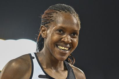 Firenze sekosi perjantai-iltana uudesta maailmanennätyksestä, Faith Kipyegon pinkoi hurjaa kyytiä: "Juoksin kuin hullu nainen"