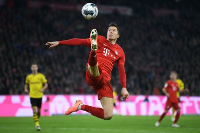 Bayernin Robert maalitykki Lewandowski syrjäytti Fifan valinnoissa Messin ja Ronaldon Vuoden miesjalkapalloilijana