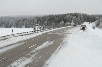 Posion-Kuusamon tien Mourusalmen silta peruskorjataan – ely-keskus hakee urakoijaa samalla Posion ensimmäiselle liikenneympyrälle