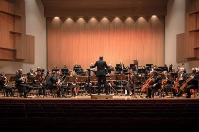 Oulu Sinfonian konsertti siirtyy Kuusisaaresta Madetojan saliin – tapahtumaan vapaa pääsy