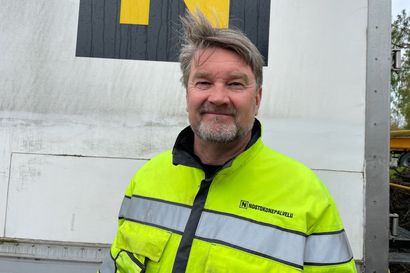 Pahkasalontien kunto haasteena: Timo Riiho vastaa erikoiskuljetuksista, joilla 270 tonnin painoiset muuntajat kuljetetaan Oulaisista Pyhäjoelle