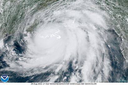 Hirmumyrsky Idan takia sähköt poikki lähes 300 000 asiakkaalta Louisianassa – myrsky iski illalla 240 kilometrin tuntivauhdilla