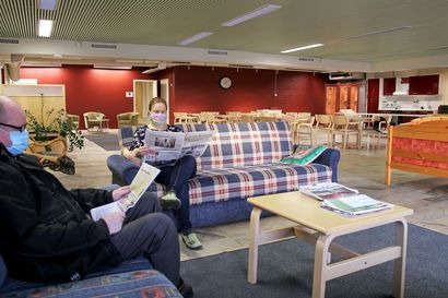 Ainola on kohtaamispaikka kaikille – Osallisuuskeskus tarjoaa Ivalossa hävikkiruokaa ja ihmissuhteita