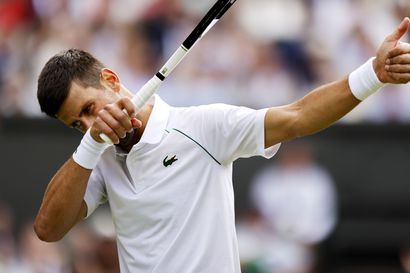 Novak Djokovic pudotti italialaishaastaja Sinnerin lopulta kyydistään – serbialainen on kääntänyt grand slam -tasolla kahden erän tappioaseman otteluvoitoksi nyt seitsemän kertaa