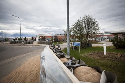 Rovaniemen kaupunki valmiina korottamaan Pulkamontien terveysasemalle johtavaa tietä