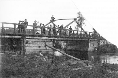 Työmiesten lauantai Siurualla 1933 – vauhtia ja vaarallisia tilanteita, kun alla oli romusta kunnostettu rekisteröimätön T-Foordi