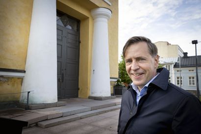 Presidentti nimitti Oulun seurakuntayhtymän Pekka Asikaisen kenttäpiispan virkaan