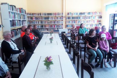Jongun alueen uusittu kyläkirjasto vihittiin käyttöön kesäkauden avaavassa Avoimet Kylät -tapahtumassa