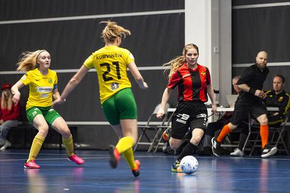 Kurenpoikien kasvatille Pieta Niemelälle T18 Futsalin Suomen mestaruus KaDyssa