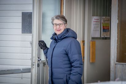 "Nyt pitää laittaa monot ja sukset iskuun" – Lumijoen hyvinvointijohtaja Anna-Liisa Karppinen siirtyy eläkkeelle neljän vuosikymmennen sotetyön jälkeen