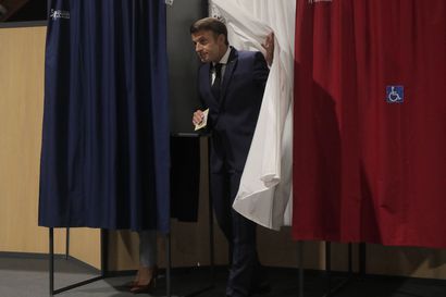 Macronin tukijat menettivät enemmistöaseman Ranskan parlamentissa