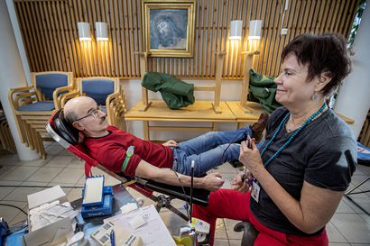 Verenluovuttajia kaivataan taas – Varaa aika verenluovutukseen etukäteen