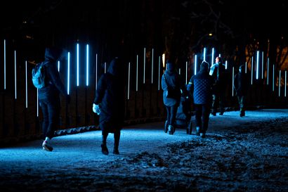 Lumo-valofestivaali houkutteli noin 100 000 kävijää Oulun keskustaan viikonloppuna