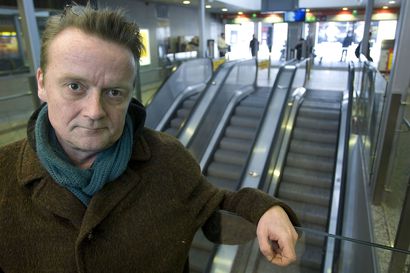 Yle: Näyttelijä Antti Raivio on kuollut 60-vuotiaana