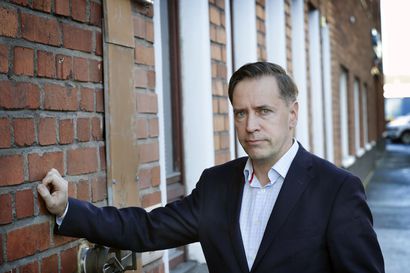 Oulun seurakuntayhtymän yhtymäjohtaja Pekka Asikainen hakee kenttäpiispaksi