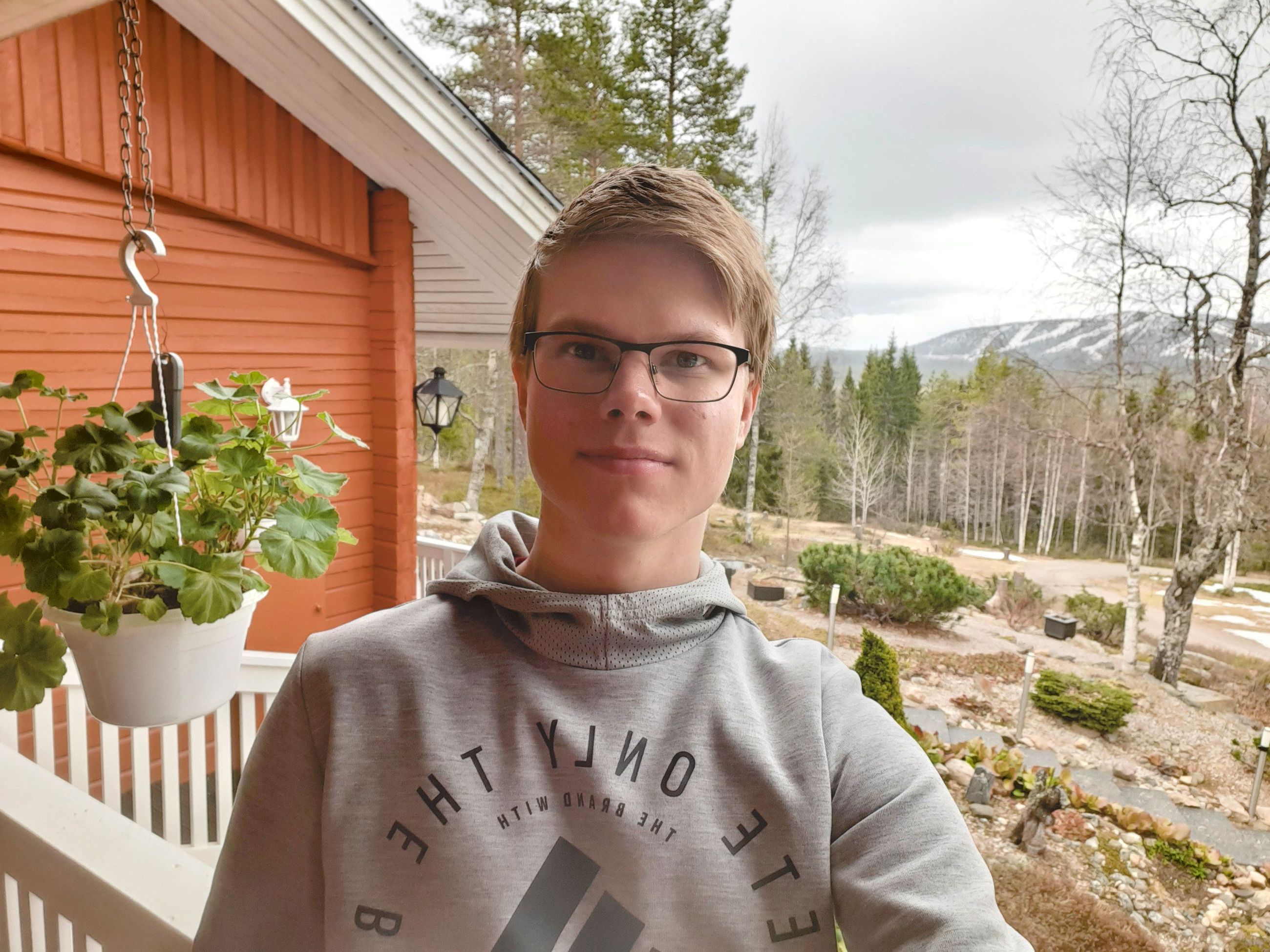 Pudasjärveläinen kevään ylioppilas Jesse Pyykkönen on toinen Suomen parhaan  tutkintotodistuksen saaneista – 