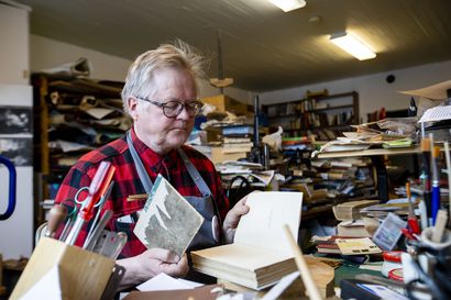 Kirjat veivät miehen mennessään: oululaisen kirjansitojan Jorma Niemitalon työhuone pursuilee, sillä "Kirjat tulevat luokseni pyytämättä"