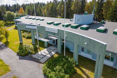 Ysäriltä periytyvä toimistotalo remontoidaan Kuusamossa täysin uuteen uskoon – tyhjillään oleva kiinteistö tarkoitus vuokrata yritysten käyttöön ensi vuonna